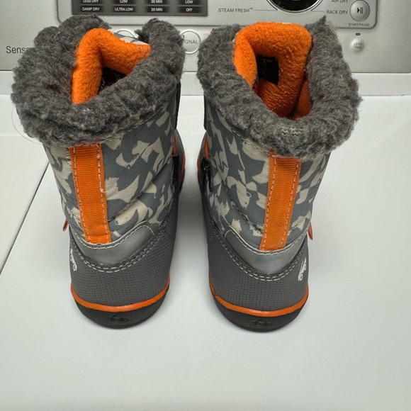 See Kai Run Insulated Waterproof SNOW boot size 11 (12) little kid - Picture 4 of 5